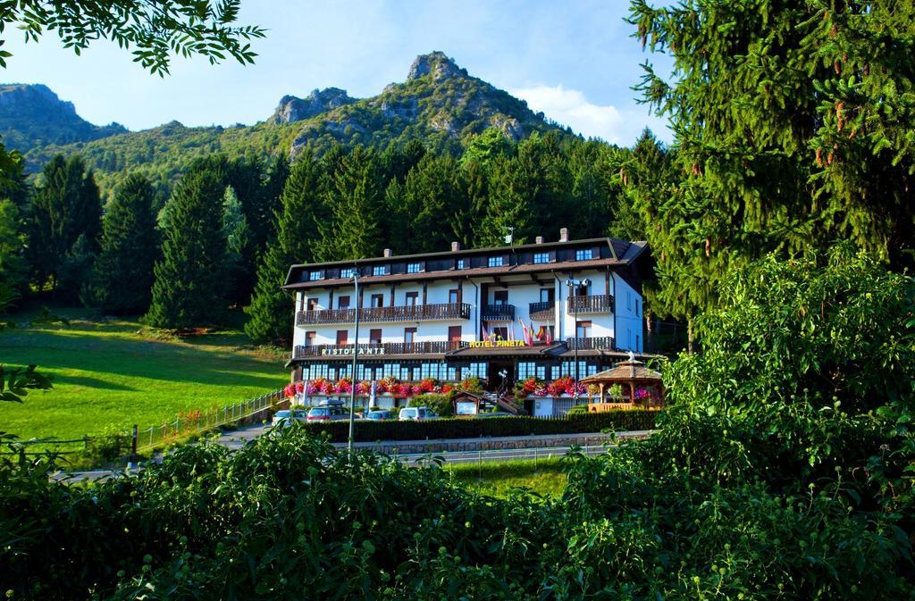 Hotel Pineta Castione della Presolana Exterior foto
